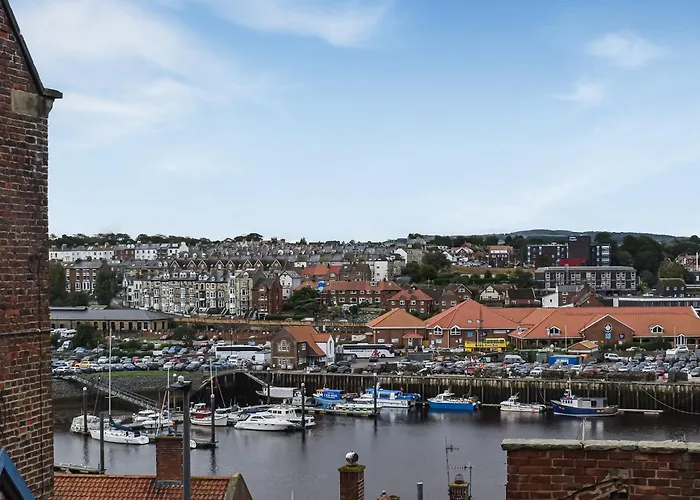 Harbour Hideout Whitby
