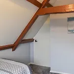 Harbour Hideout *